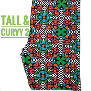 LuLaRoe St. Patrick’s Leggings Tall & Curvy 2